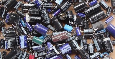 Condensador: qué es, cómo funciona, carga y descarga Condensador: qué es, cómo funciona, carga y descarga