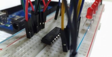 Contador binario con Arduino y 74HC595 Contador binario con Arduino y 74HC595