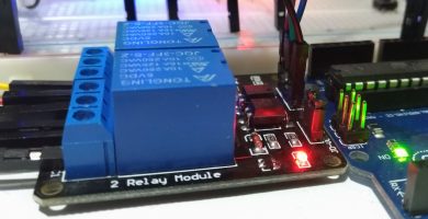Módulo de relé de 5V y 2 canales controlado por Arduino Módulo de relé de 5V y 2 canales controlado por Arduino